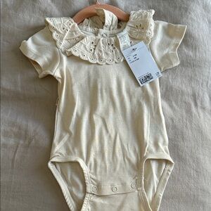 NWT H&M Baby Bodysuit with Lace Collar